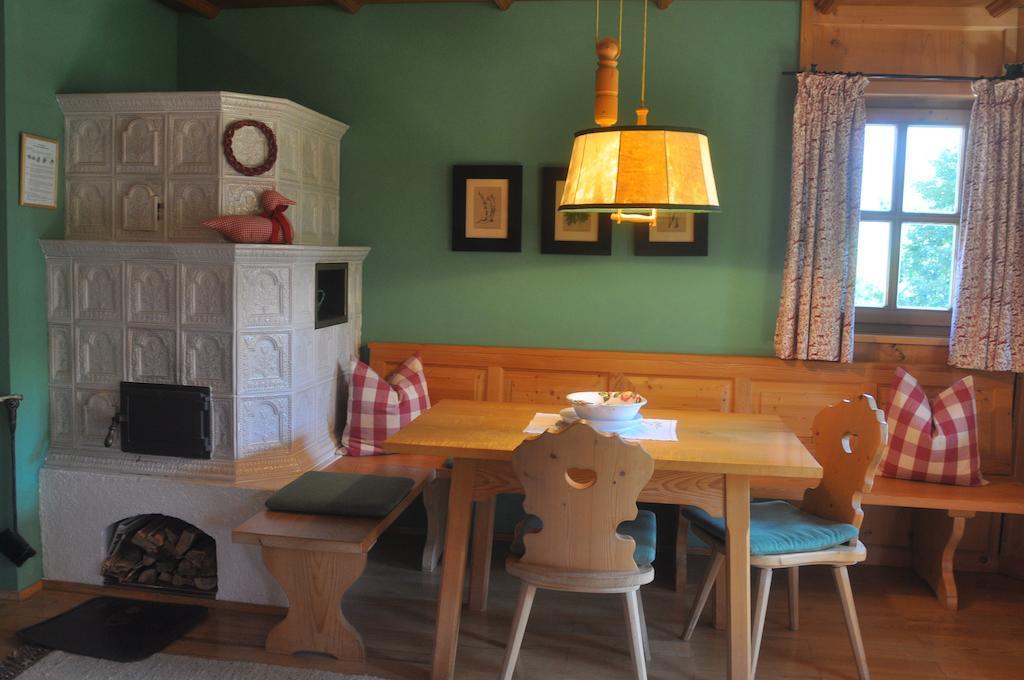 Romantikhotel Almtalhof Grünau im Almtal Rum bild