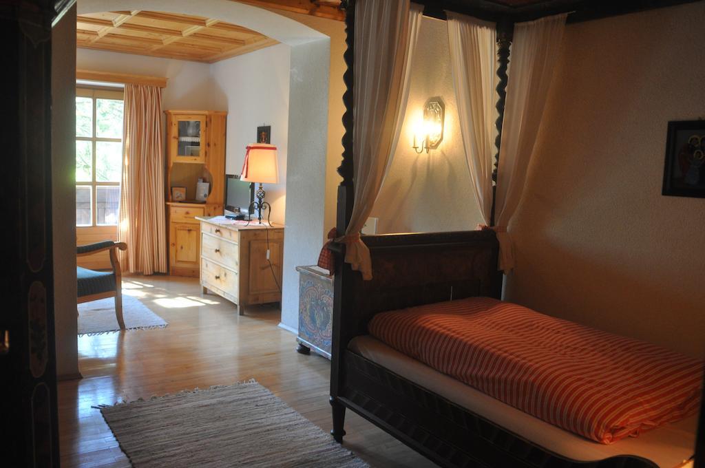 Romantikhotel Almtalhof Grünau im Almtal Rum bild