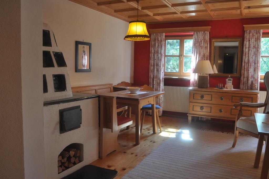 Romantikhotel Almtalhof Grünau im Almtal Rum bild